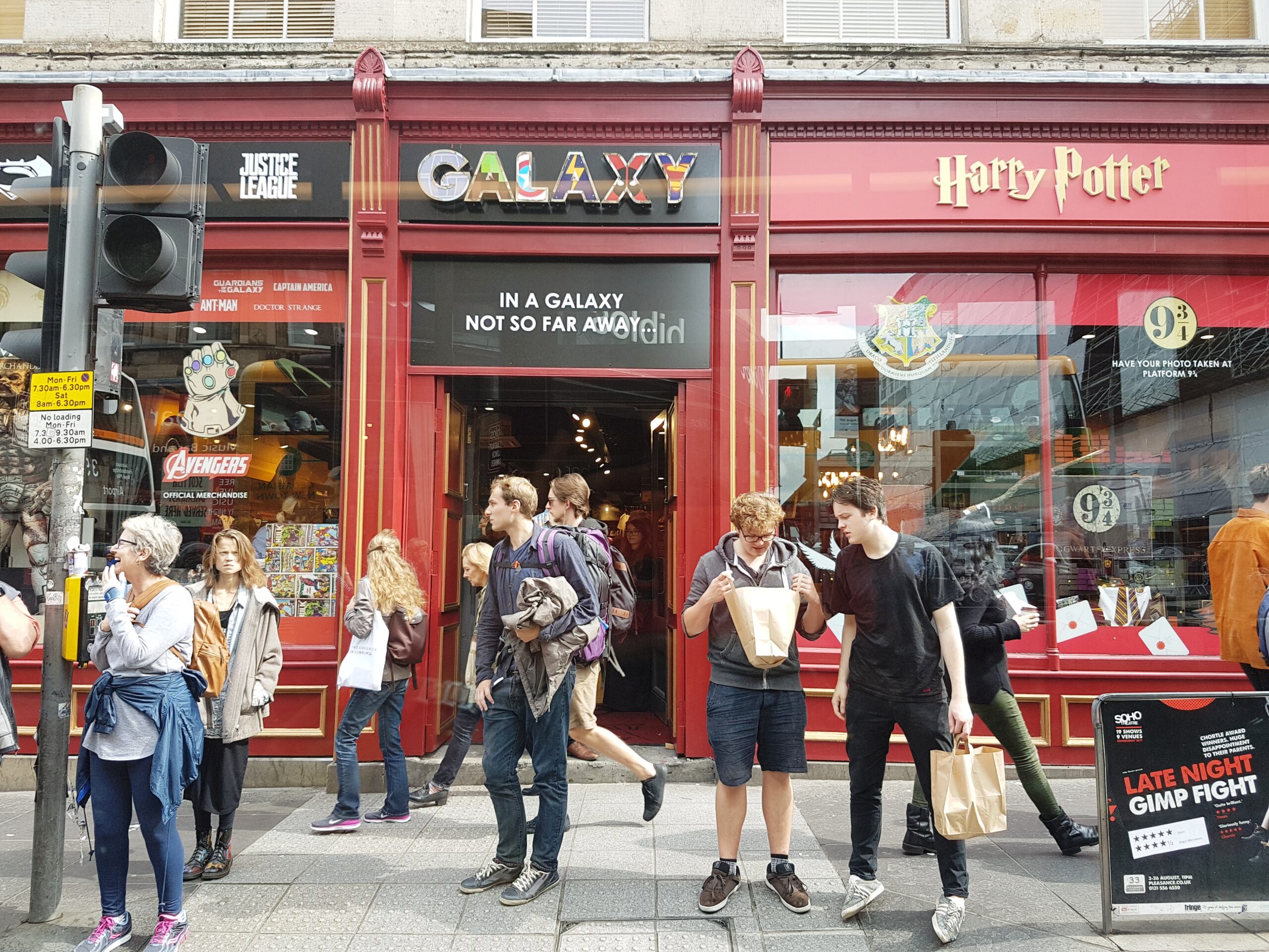 20170823_125120, fromthecornertable, streets of edinburgh, from the corner table, edinburgh, scotland, travel blog, potter mania