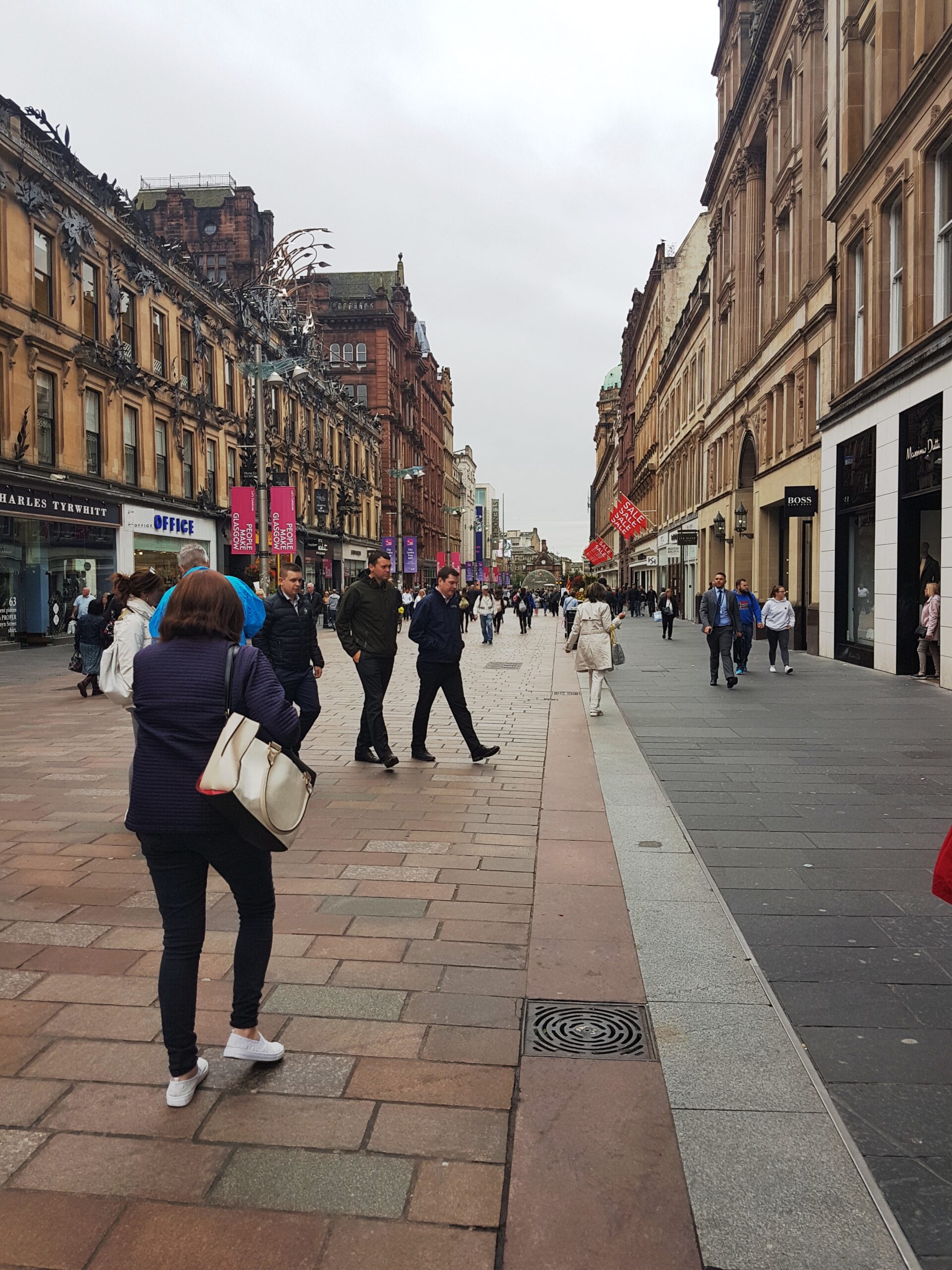 A line of shops at Buchanan Street, Glasgow, #fromthecornertable