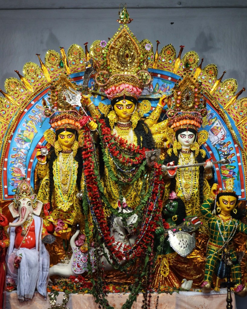 fromthecornertable, from the corner table, durga puja, bonedi bari puja, shobabazar rajbari