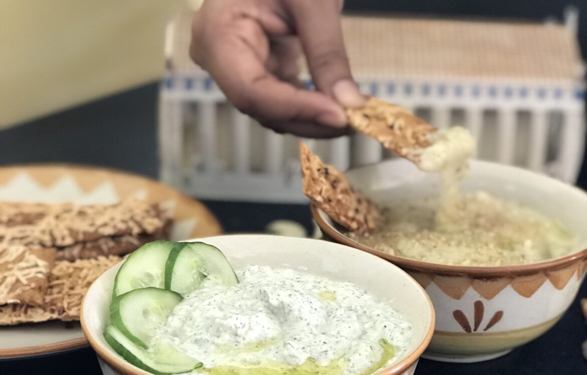 e68a2-skordalia-tzatziki e68a2-skordalia-tzatziki