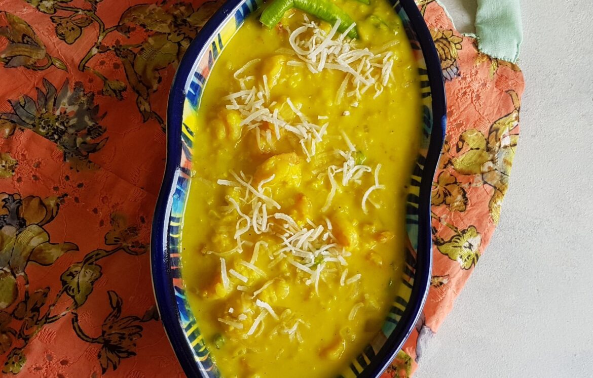 e81ea-coconut-prawn-dal-1